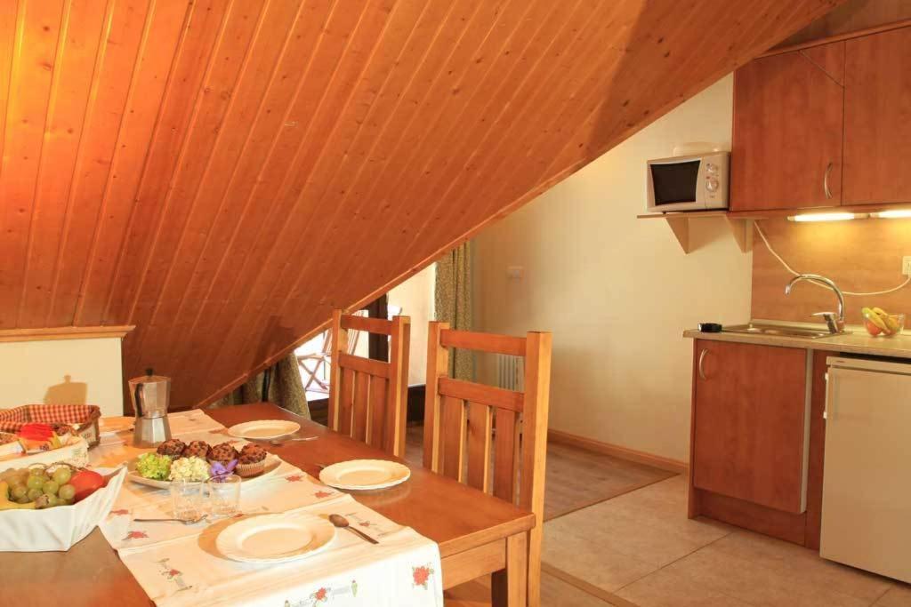 Aparthotel Sarrato Sallent de Gállego Exterior foto