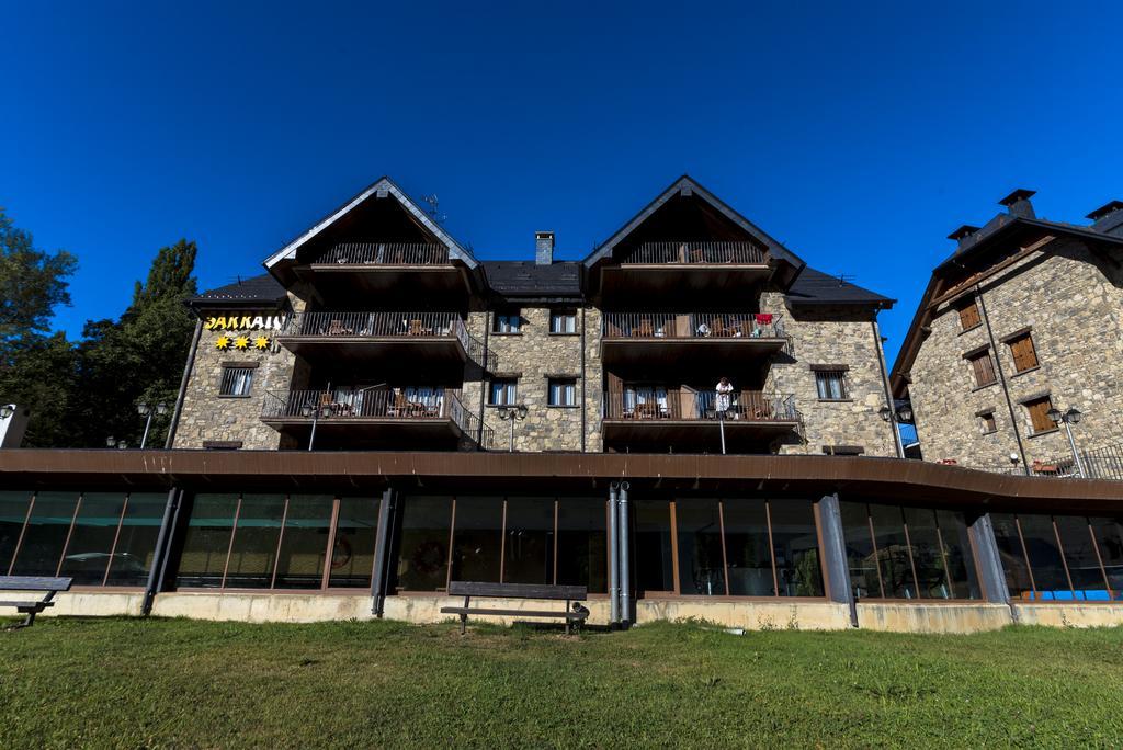 Aparthotel Sarrato Sallent de Gállego Exterior foto